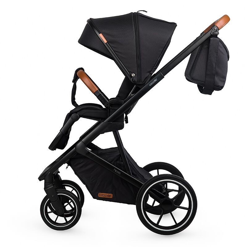 Coccolle Nessia otroški voziček 3v1 – Diamond Black