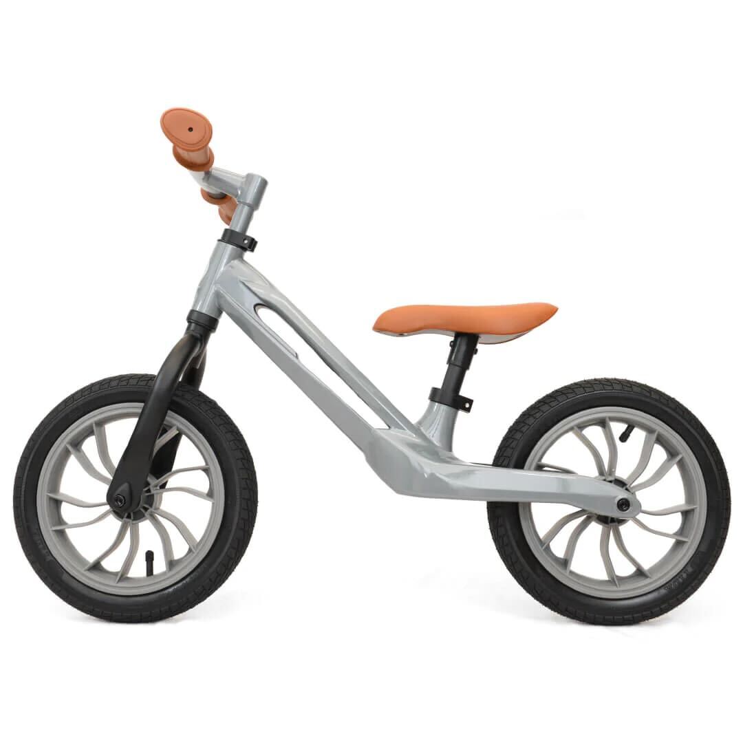 QPlay Racer poganjalec za otroke - Siva